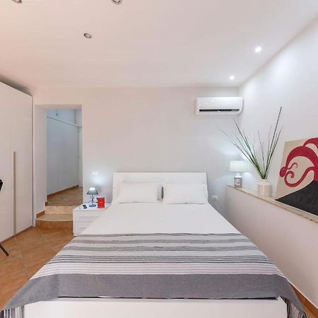 Masaniello Apartment Napoli Ngoại thất bức ảnh