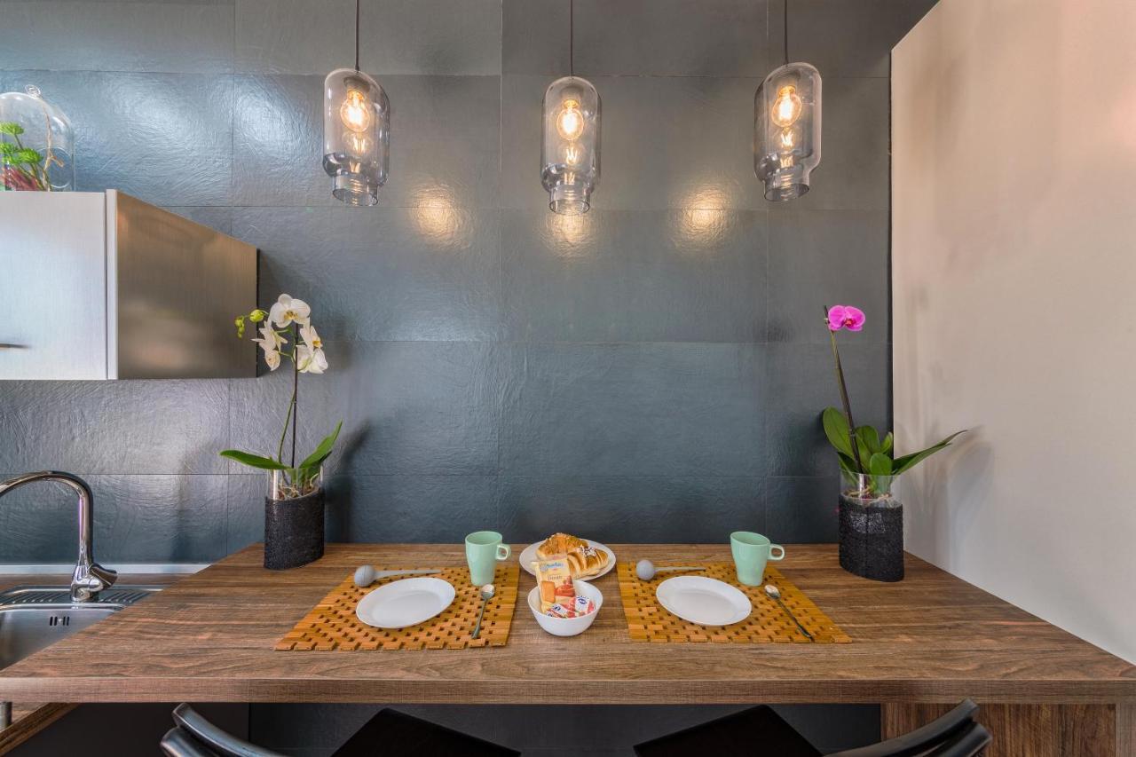 Masaniello Apartment Napoli Ngoại thất bức ảnh