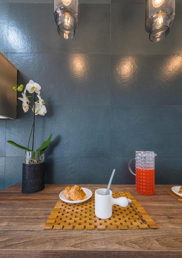 Masaniello Apartment Napoli Ngoại thất bức ảnh