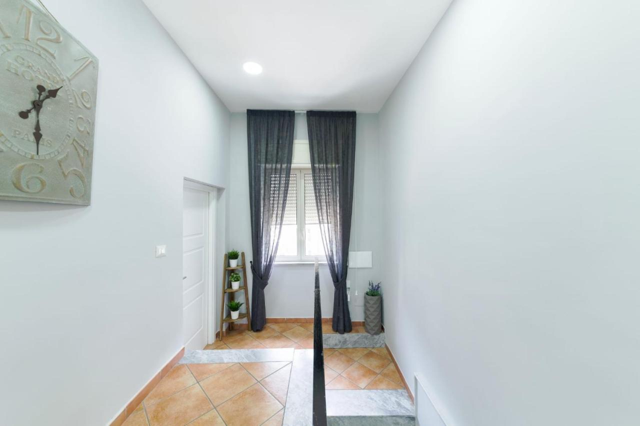 Masaniello Apartment Napoli Ngoại thất bức ảnh