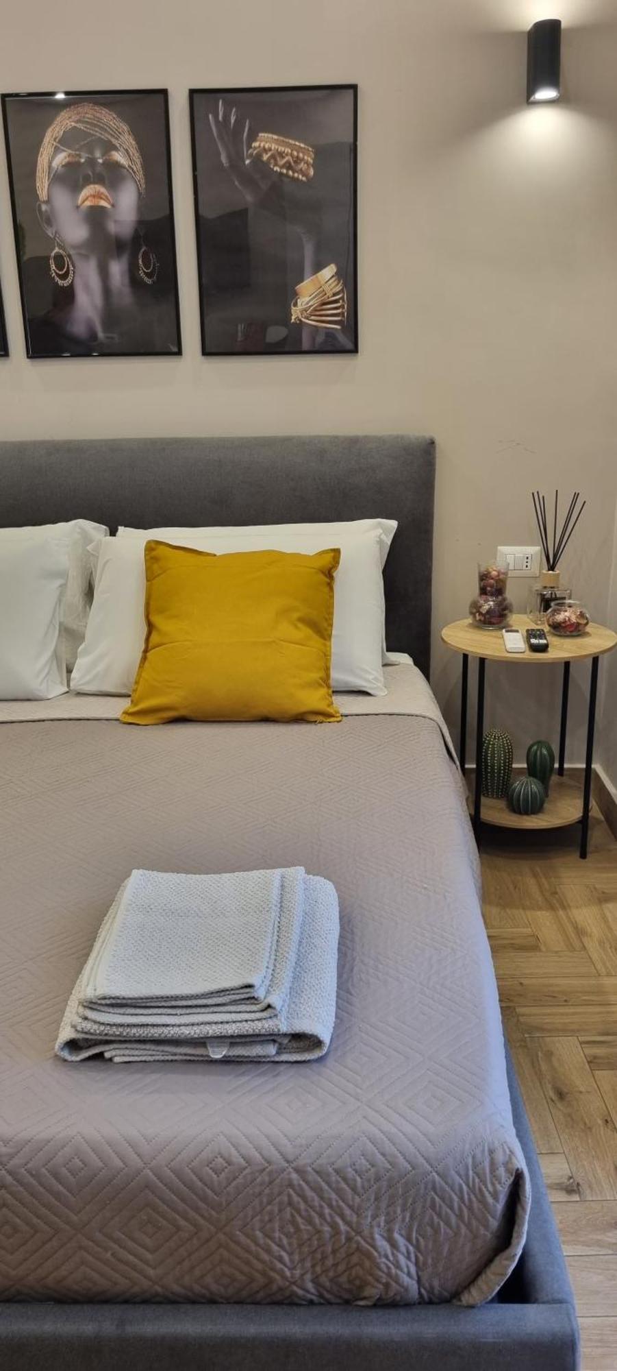 Masaniello Apartment Napoli Ngoại thất bức ảnh